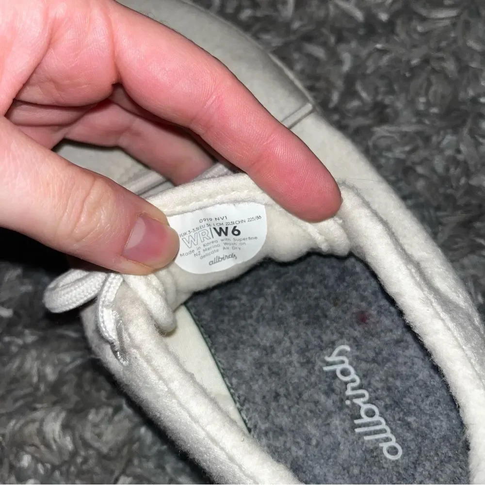 White allbirds sneakers size 6